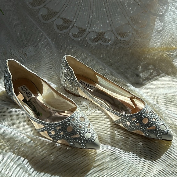 Brand New Badgley Mischka Gigi Ballet Flat IVORY - Picture 17 of 17